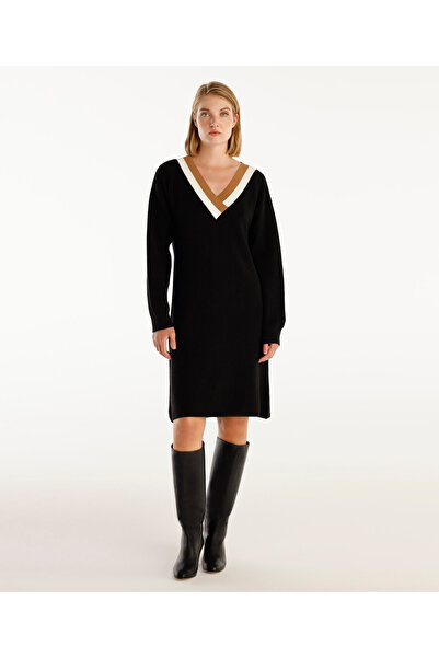 Yargıcı V-Yakalı Triko Elbise