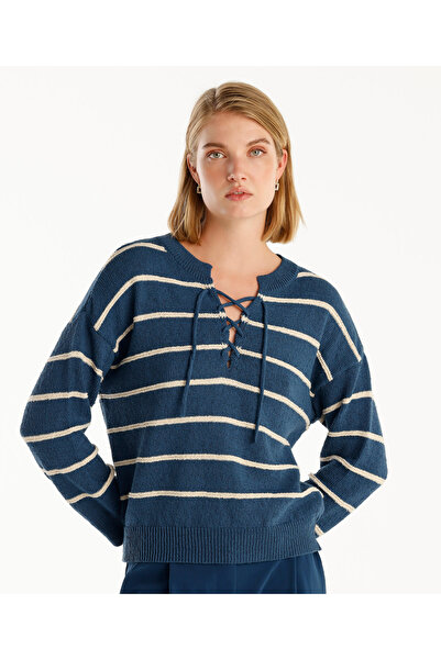 Yargıcı Collar Detailed Knitwear