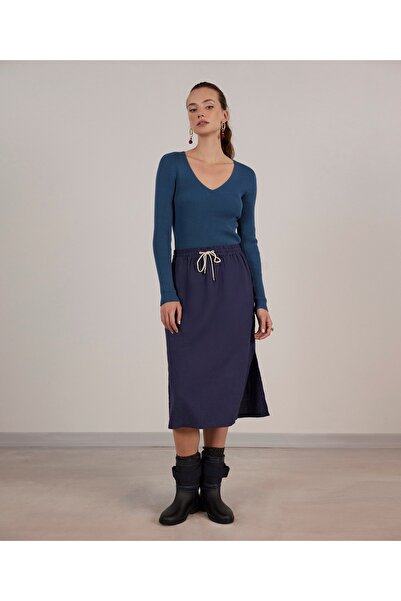 Yargıcı V Yakalı Dikişsiz Triko