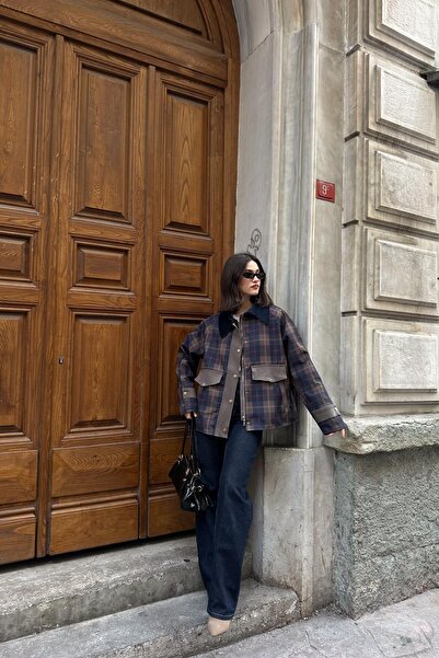 mylove سترة منقوشة بياقة مخملية باللون الأزرق الداكن