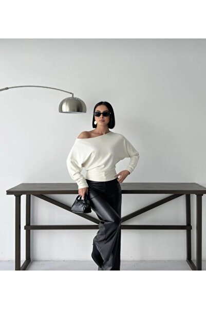 Liva Kadın Düşük Omuzlu Modal Dokulu Bluz