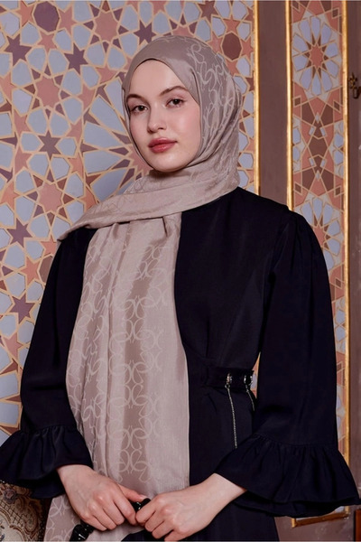 Levidor Geometric Pattern Grazia Shawl -Beige