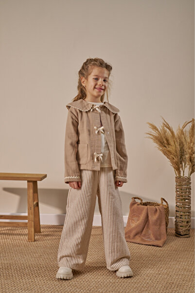 Minipodyum Jachetă cu detaliu de fundă, confortabilă, pantaloni croială din 3...