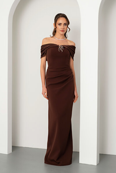 Lafaba Kadın Kahverengi Aksesuar Detay Uzun Söz Nişan Nikah Abiye Elbise