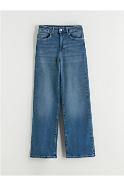 LC Waikiki بنطلون واسع الساقين من art plus store؛ يناسب منطقة الخصر والوركين،...