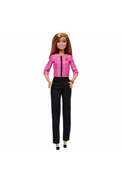 Barbie Geleceğin Lideri Bebek, kıyafetli, altın rengi 2 bilezikli ve rozetli, çıkartmalı HXN96