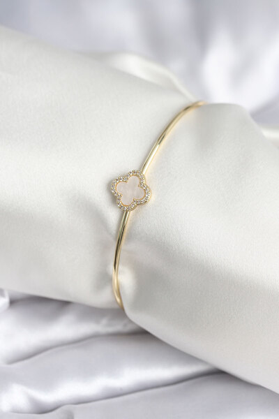 Angel Of Life Beyaz Sedefli Yonca Model Gold Renk Kadın Bileklik - TJ-BB8005