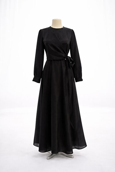 Abiye's Siyah Kuşak Detaylı Uzun Kollu Tesettür Elbise – Zarif ve Şık