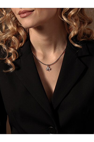 ZEY 925 Ayar Gümüş Yonca Yılan Zincir Hediyelik Kadın Kolye