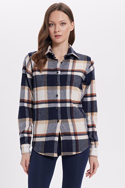 Tudors Women's Oversized Wide Cut Lumberjack Plaid Shirt