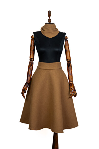 Sihirli Düğmeler Kaşe Kloş Etek