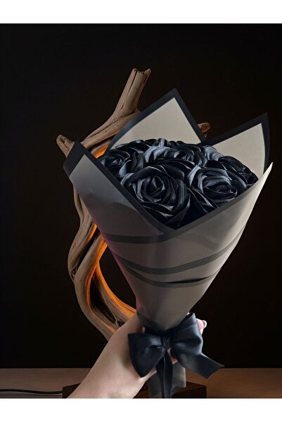 Damla Flora Solmayan Siyah Gül Buketi(Ürün DamlaFloraya aittir.)