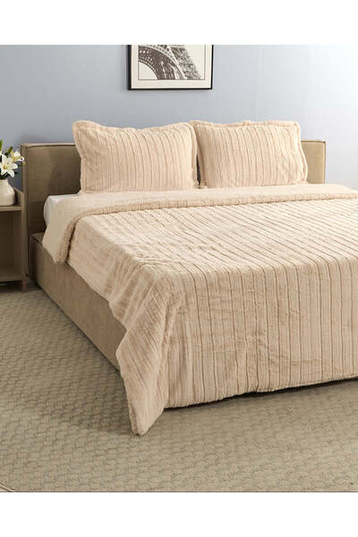 REDTAG Beige 3-Piece Fur Comforter Set (King Size)