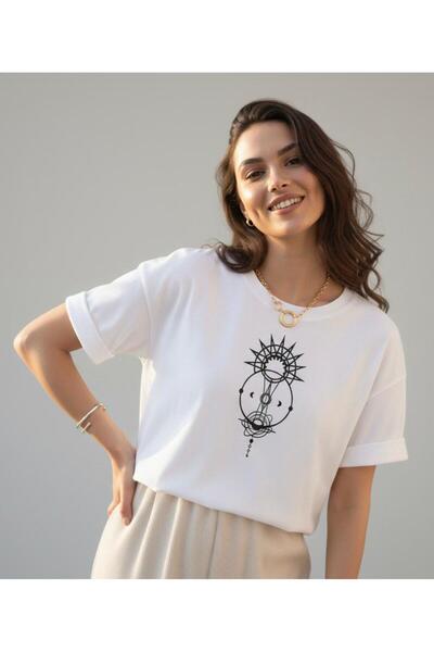 BUWOM تيشيرت نسائي من Moon Soul مطبوع برقبة دائرية