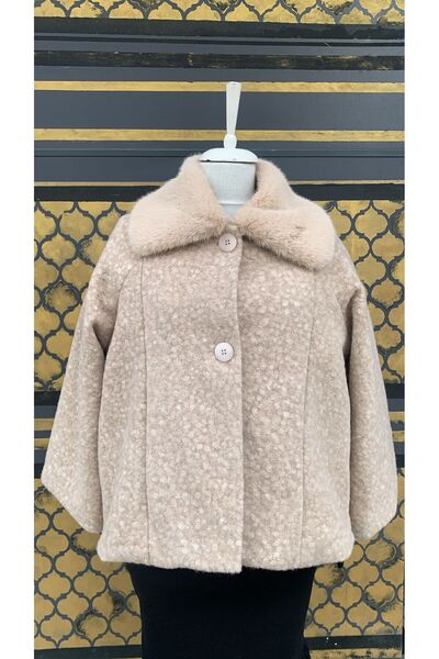 günay boutıque Beige Fur Collar Buttoned Short Coat