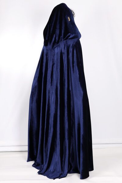 Store Kadife Pelerin Parti Kostümü