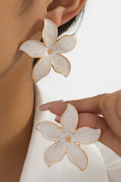 Pelin Aksesuar Cream Big Flower Earrings