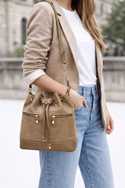 Timburly Γυναικεία τσάντα ώμου από βιζόν σουέντ με τσέπες και λουράκι