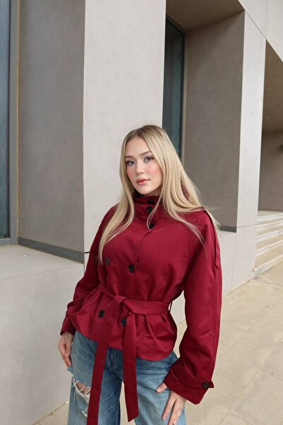 huhu Kısa Dik Yaka Kemerli Kadın Trençkot Ceket