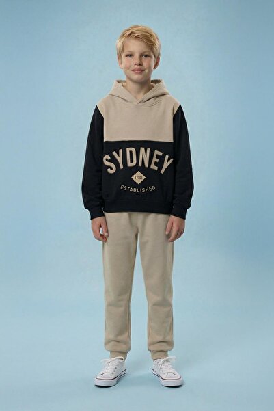 Perendi Σετ χειμερινής φόρμας με κουκούλα με λεπτομέρεια εκτύπωσης για αγόρια