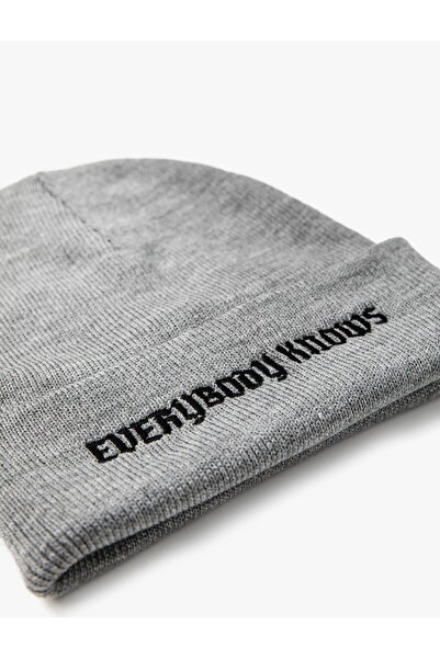 Koton Men's Basic Knitted Beanie with Slogan Embroidery and Fold Detail (23 Hs)