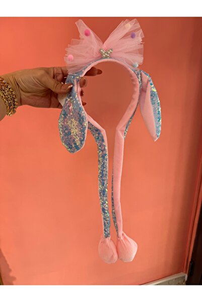 La She Accessories سماعة رأس مزودة بآلية مفصلة ومزينة بشريط مطرز بالترتر