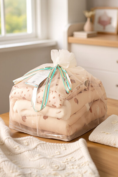 HAMUR Newborn 6-Piece Mother and Baby Care Set; Blanket, Diaper Changing Pad, Multi-Purpose Bag Organizer Ada