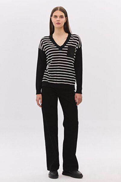 DAIDO V Yaka Sakal Çizgili Taş Cepli Triko