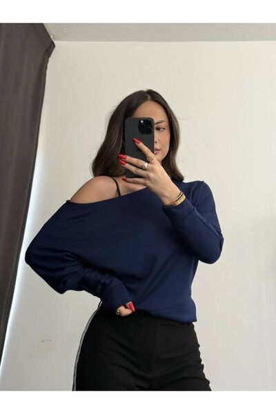 AKKEL BUTİK Bat Sleeve Blouse