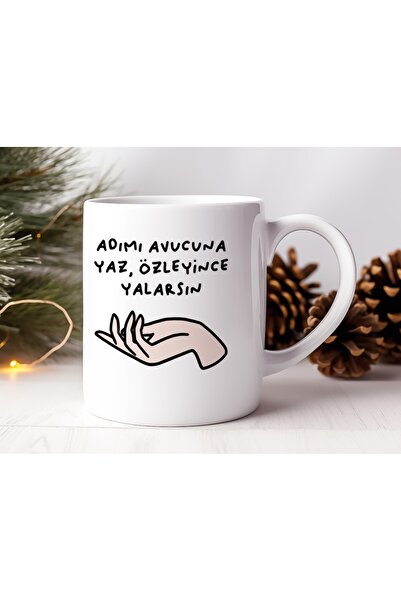 Beramussa Funny Mug with the Phrase'Step on My Hand' Written on It – Fun Humorous Drawing Spirit Coffee Cup