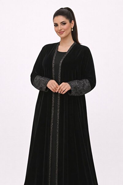 NNK1 A velvet abaya with floral sleeves, delivered with a matching headscarf with floral trim.