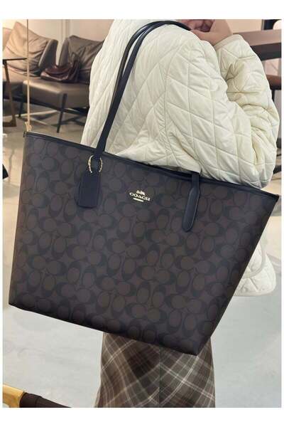 Generic Women's City Tote Bag in Signature Canvas - Large Handheld Shoulder Tote Bag