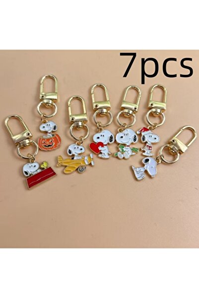 Miniso مجموعة مفاتيح سنوبي البيضاء المكونة من 7 قطع، سلسلة مفاتيح كرتونية، هدية لمفتاح السيارة، سلسلة مفاتيح معدنية، قلادة، هدية حقيبة إبداعية