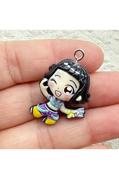 Miniso 10 قطع من تعليقات شخصيات الأنمي الكرتونية المصنوعة من الراتنج باللون ا...