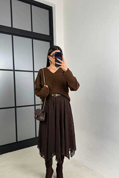 Sorridi Fusta din tul cu croială asimetrică și broderie florală