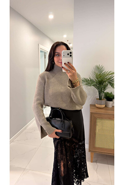 BİRCANÇİL Wersaj Light Mink Sleeves Slit Knitwear