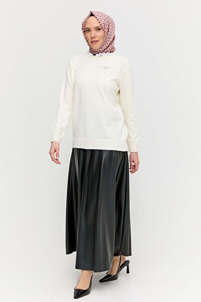 Setrms Otriş Taş Broşlu Fistolu Triko Bluz