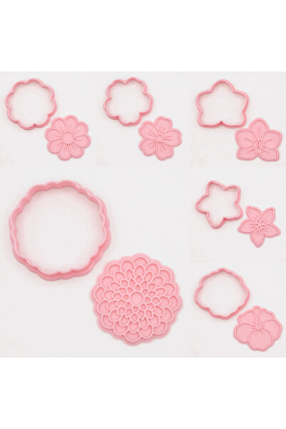 Akgün's ‎ 🌸   دع أزهار مطبخك تتفتح _ 6 قطع من قوالب الكوكيز بتصميم الزهور