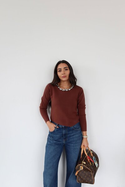 Özge Özgenç Six Asymmetrical Knitwear with Beaded Collar