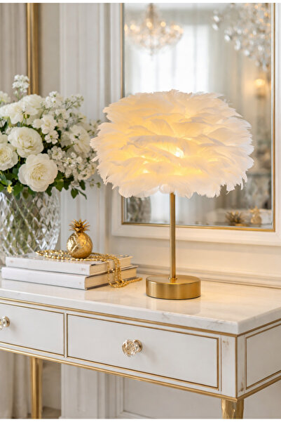 Buiva Lüks Modern Beauty Abajur Tüylü Beyaz Başlıklı Eskitme Gold Gövde Masa Lambası