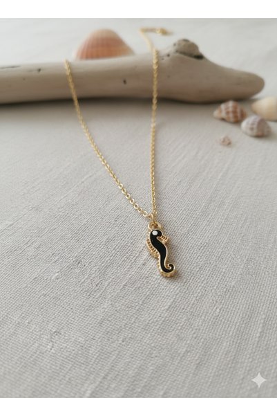 BS JEWELRY قلادة حصان البحر باللون الذهبي، قلادة بتصميم بسيط بطابع بحري