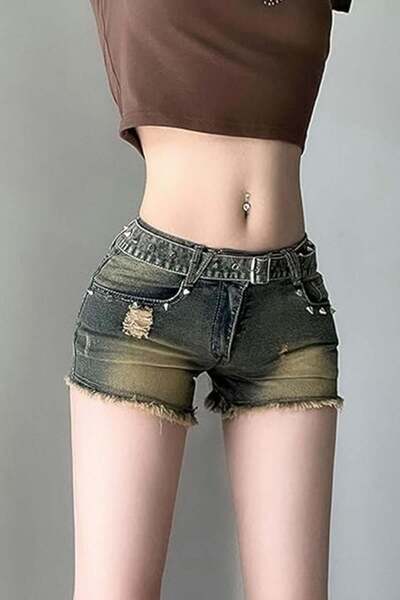 BALİNA Lacivert Eskitme Piramit Detaylı Kemerli Mini Şort