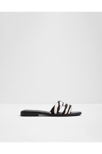 Aldo Itsandal / Flat Sandals