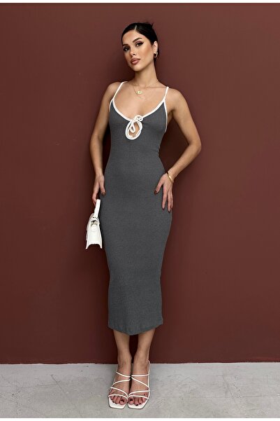 XELA DECOLTEU DE MEDIU-TĂLĂT PENTRU FEMEI, FĂRĂ DECOLTEU LA SPATE, CAȘ tricot...