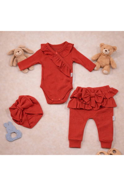 tinitins Yaka Detaylı Bone Şapkalı Bebek Takımı