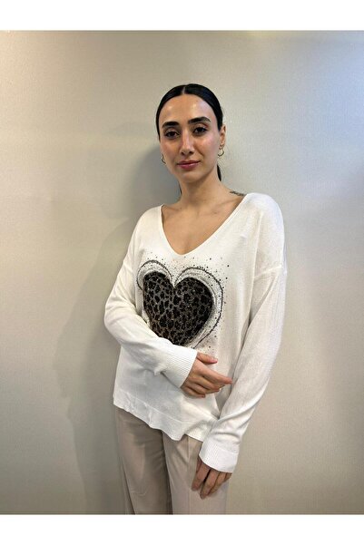 Park Moda V-Neck Leopard Heart Stone Detailed Loose Knitwear Sweater – Standa...