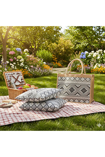 casa rosa Travel bag with a two-piece tatami cushion set featuring traditional patterns.