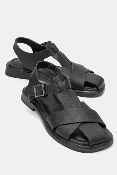 Zeynep Sıradağlı صندل شون نسائي من الجلد الطبيعي باللون الأسود