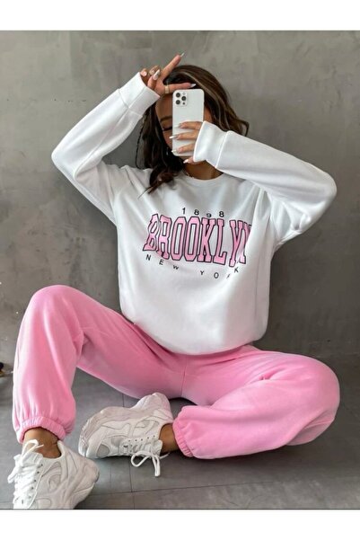buğrahayalin    Women's Crew Neck Brooklyn Printed Three Thread Fabric Sweat