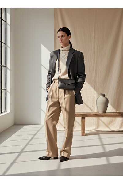 Sister in Love حقيبة كتف فيرا باجيت باللون الأسود